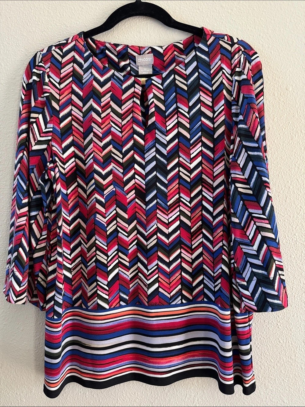 Chico's Geometric Blouse in Red & Blue Size Medium Like New